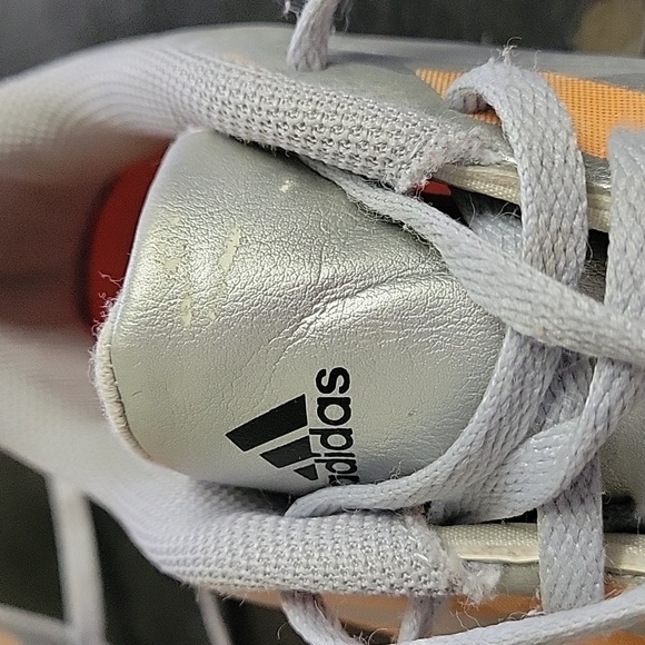 Adidas predito soccer shoe - Picture 10 of 11